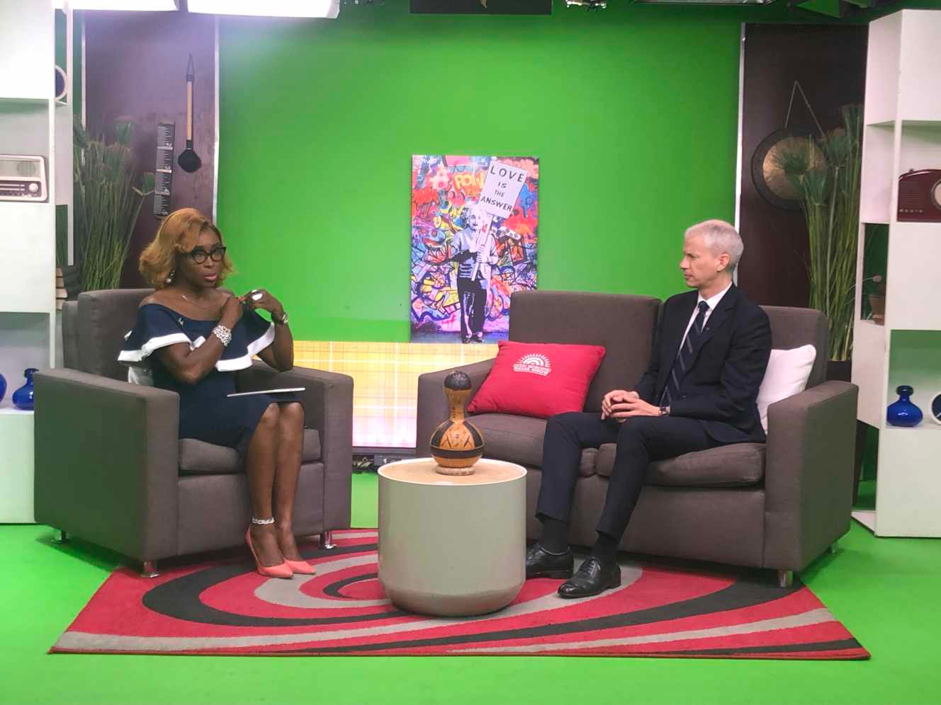 En visite au Nigeria, Franck Riester promeut un partenariat « global » entre la France et le géant africain