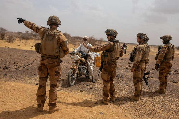 Mali: Après avoir connu une certaine léthargie : Le projet » Ménaka sans armes » à nouveau opérationnel pour enrayer l’insécurité et la menace terroriste