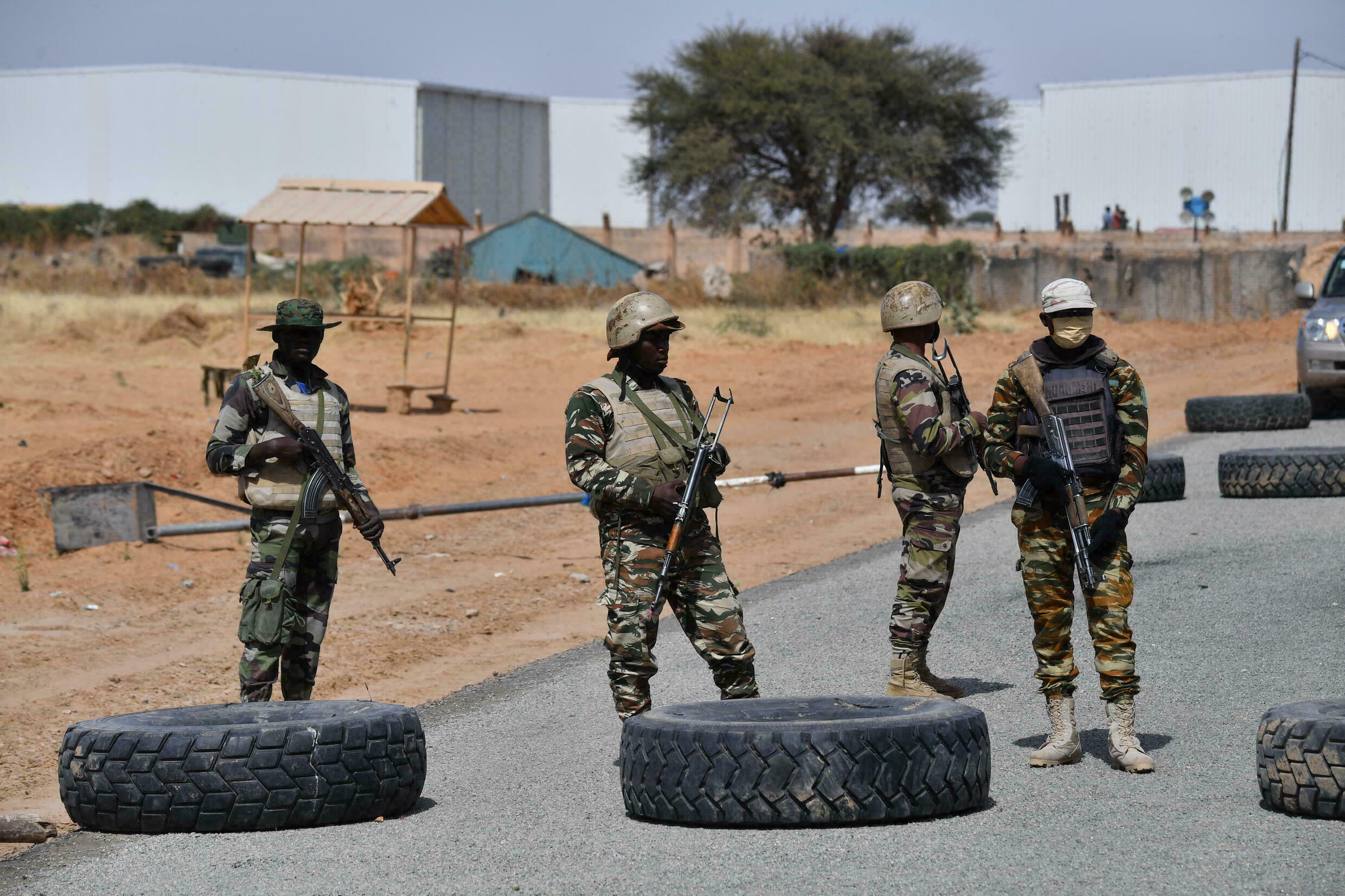 Niger army repels Boko Haram attack, says 16 soldiers killed