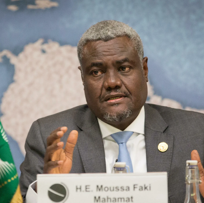 CRISE MALI-CEDEAO: MOUSSA FAKI MAHAMAT ATTENDU AU MALI