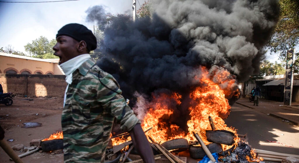 Analysts: Burkina Faso Likely Averted Coup Linked to Military Infighting