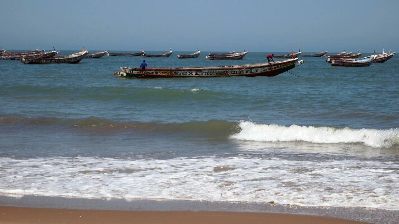 Sénégal: recherche de survivants à Kafountine après le naufrage d’un navire de migrants