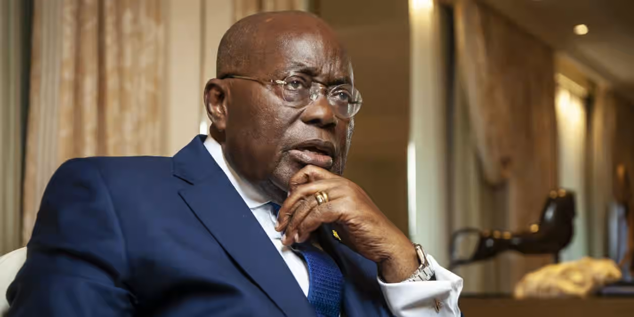 Nana Akufo-Addo : « Russe ou Français, il faut cesser de dépendre de l’homme blanc »