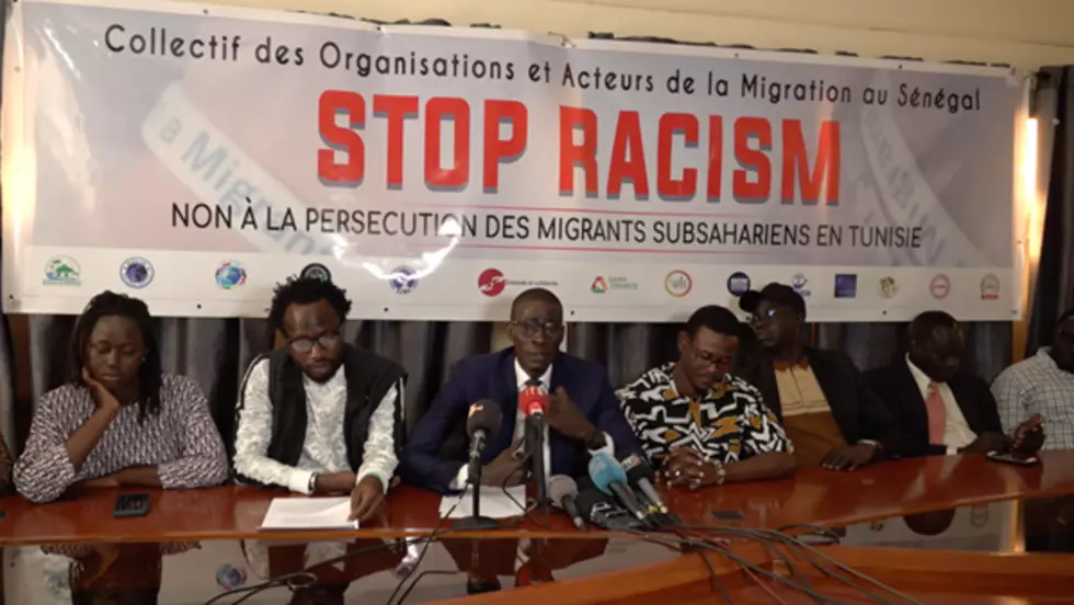 Au Sénégal, la société civile vent debout contre les propos de Kaïs Saïed sur les migrants